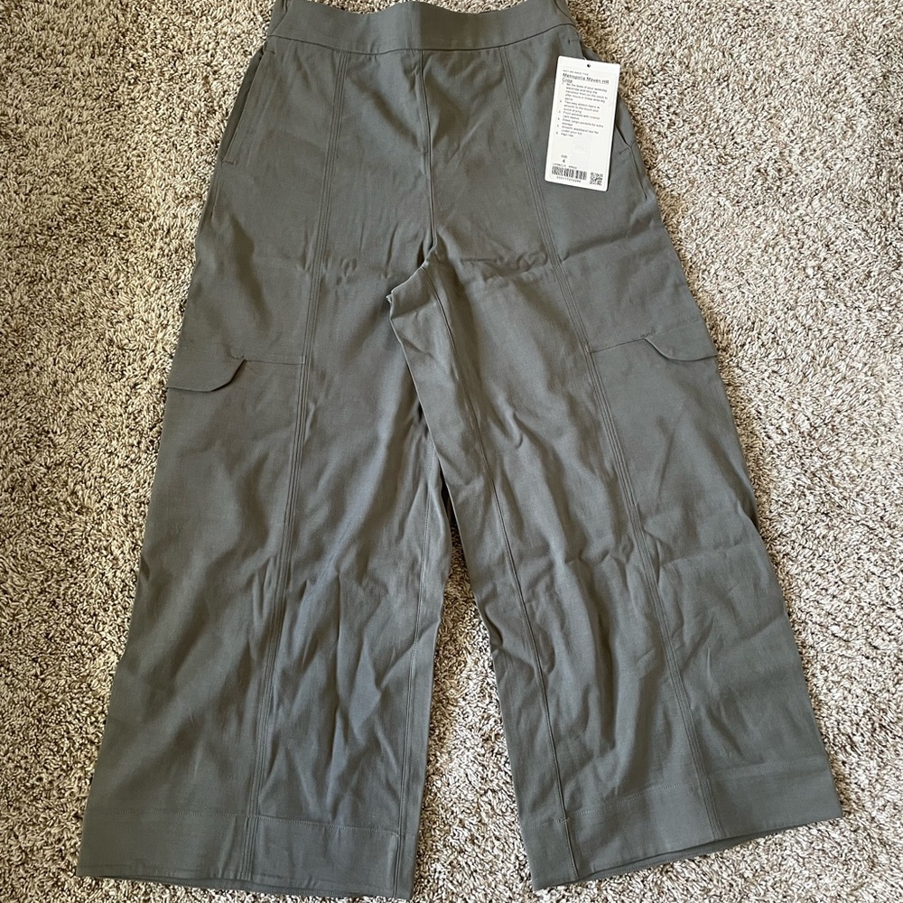 NWT Lululemon Metropolis Maven HR Crop Wide-Leg Pants